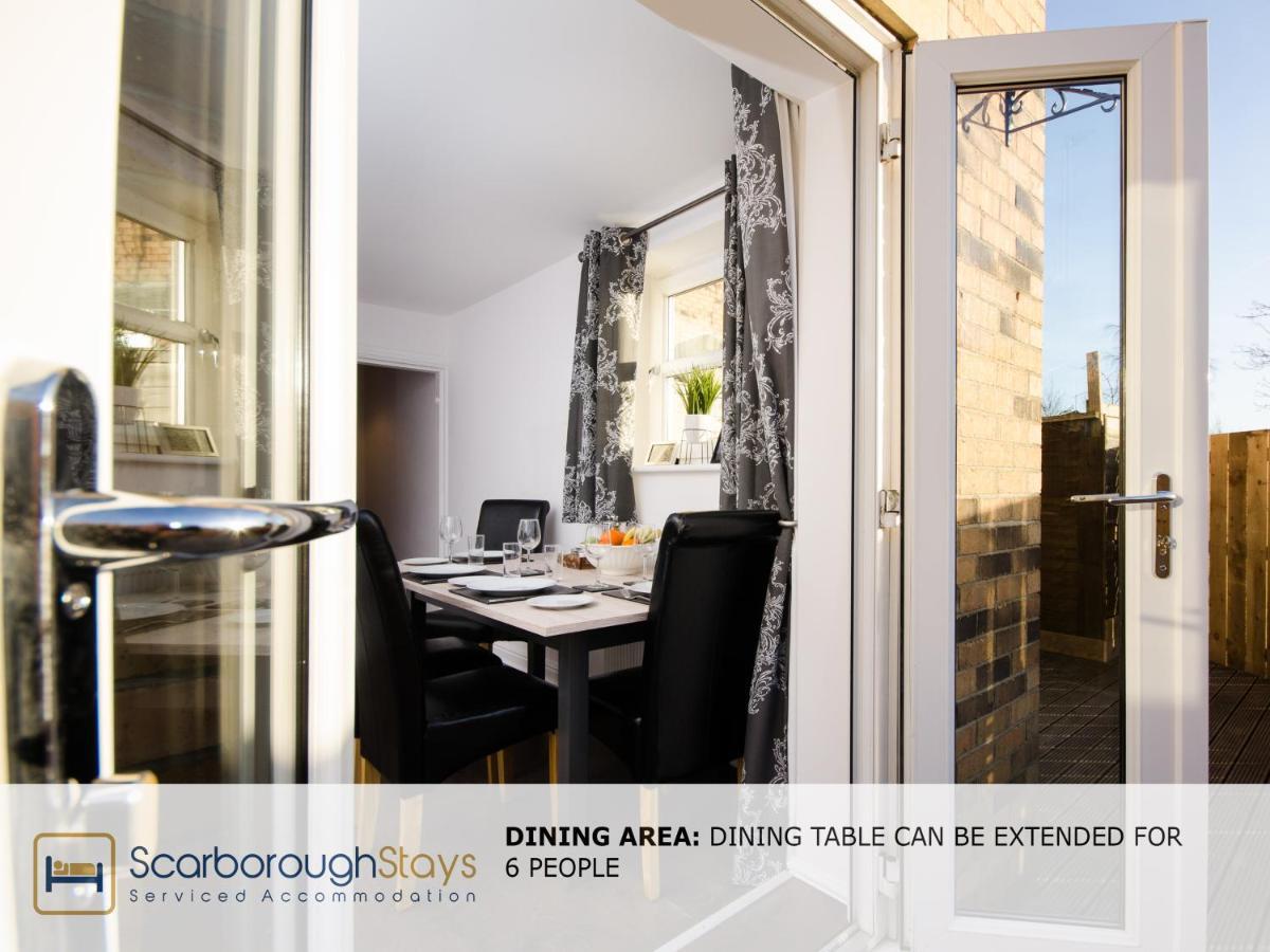 Hibernia Place, 3 Bedroom Townhouse With Patio & Seating Area - Free Parking Scarborough Eksteriør billede